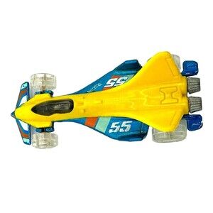 2012 HOT WHEELS-1/64 Diecast Yellow Cloud Cutter Race Car #55-Malaysia-VG